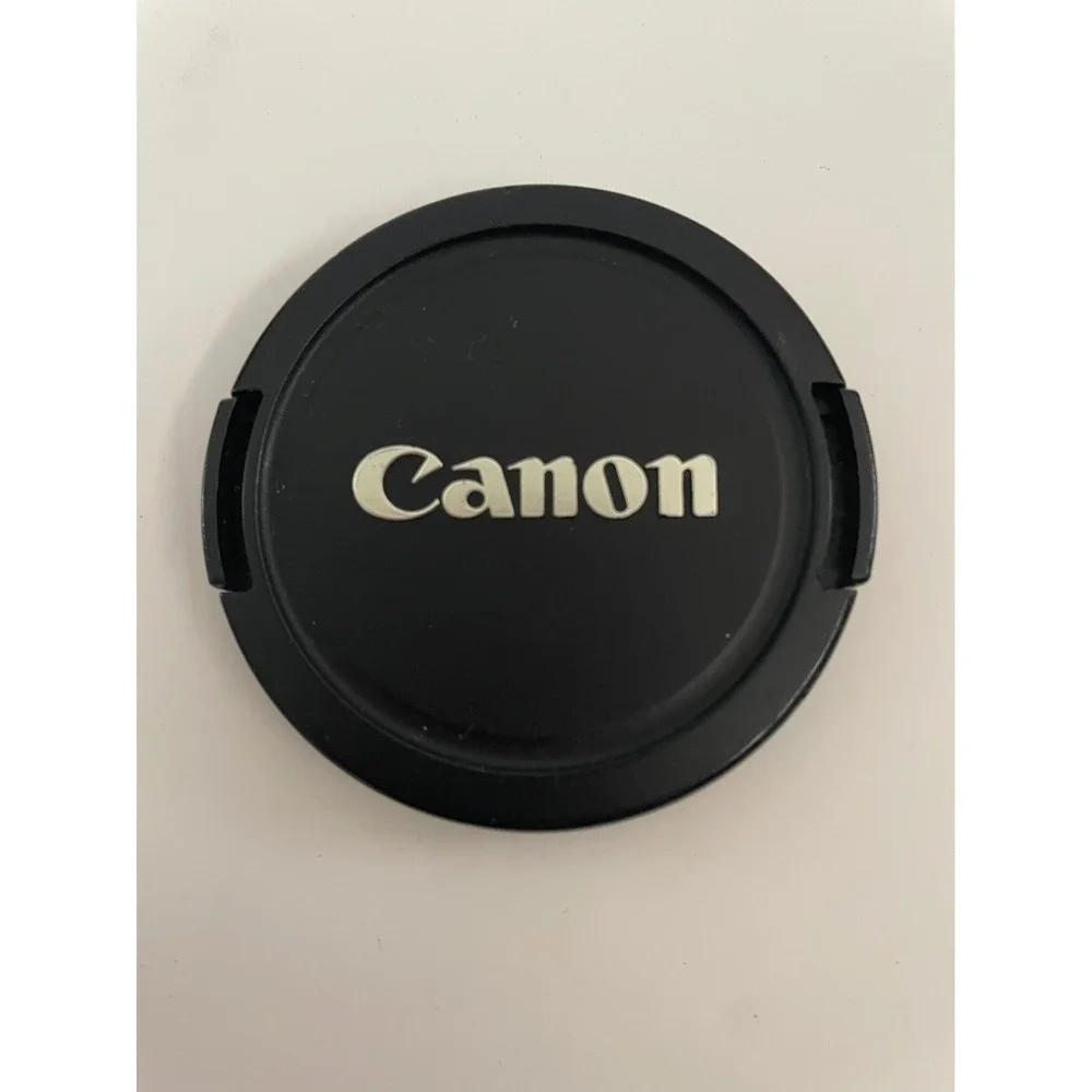 Canon EOS Rebel T2i 550D OEM Accessories LC-E8E Charger AV Cable Lens Cap Manual